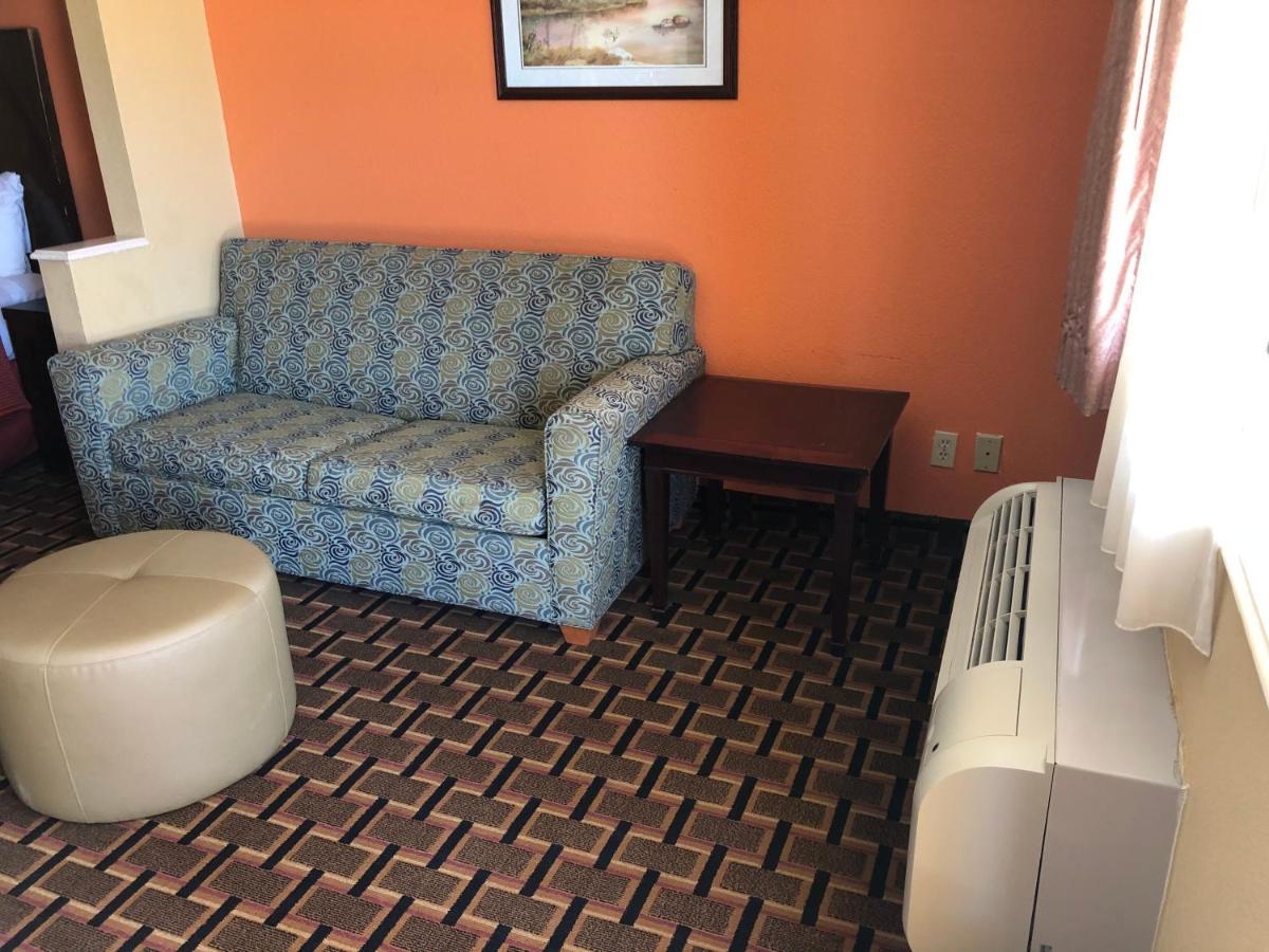 La Grange Executive Inn And Suites מראה חיצוני תמונה
