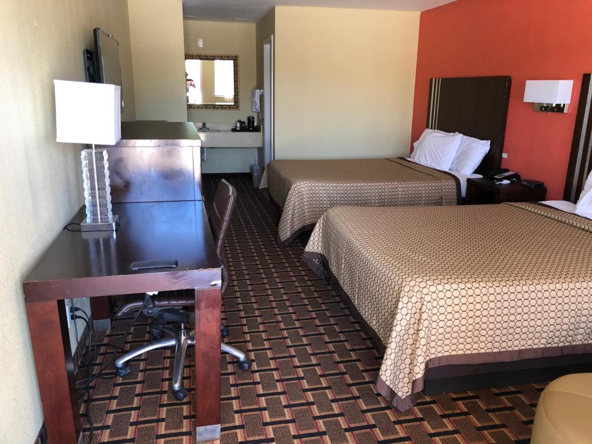 La Grange Executive Inn And Suites מראה חיצוני תמונה